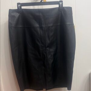 NWT MICHAEL Michael Kors Black Pencil Skirt